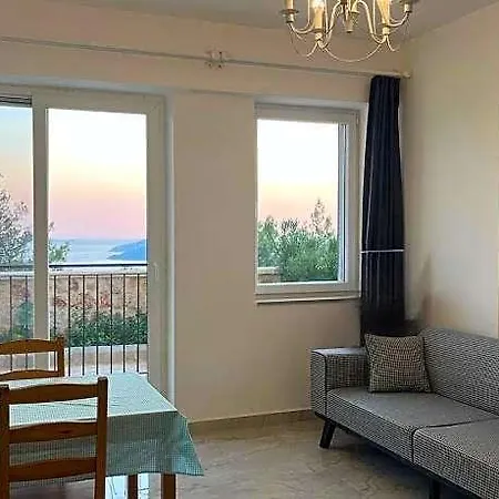 Hotel Ay Isigi