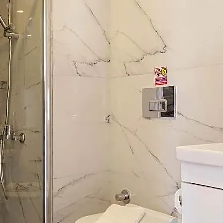 Ay Isigi Hotel 3*