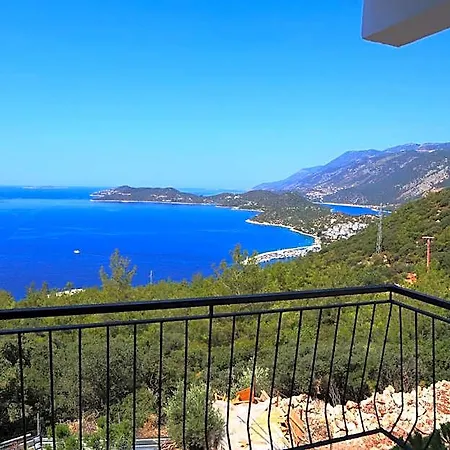 Ay Isigi Hotel 3*